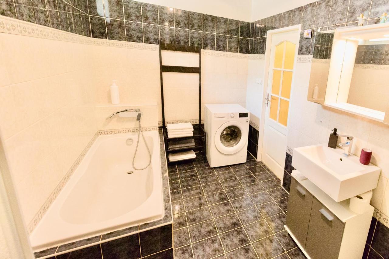 Apartman U Berounky Beroun  Ngoại thất bức ảnh