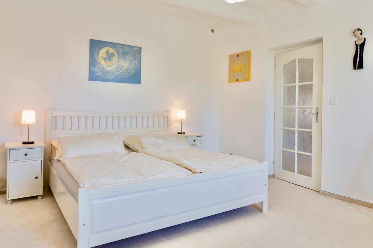 Apartman U Berounky Beroun  Ngoại thất bức ảnh